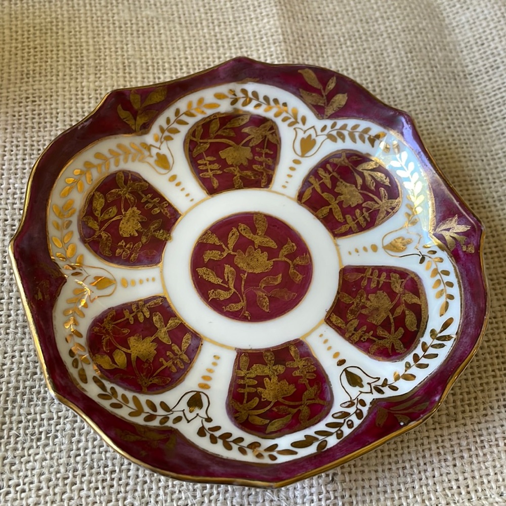 VTG Austria porcelain Red & Gold demitasse Saucer bowl